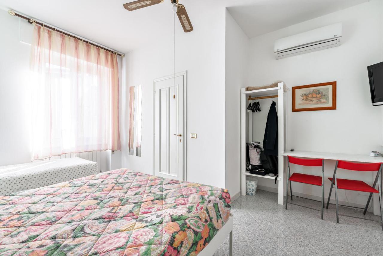 Lia Rooms 2 La Spezia Exterior foto